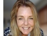 Karin de Rooij voor website.jpg