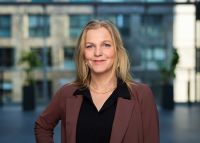 Leonie de Vries 1 200 x 143 pixels.jpg