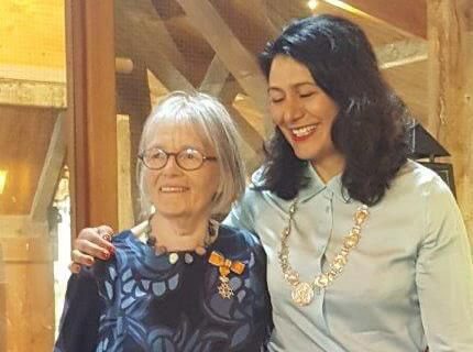 Bonny Alberts met wethouder Meliani 11 mei 2019.jpg