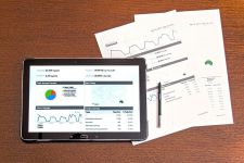 Thumbnail_manager_Berdijfsvoering_en_Diensten_april_2022.jpg